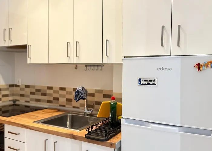 Americas Camison With Pool And Patio 10 By Tenerife365 Playa de las Américas