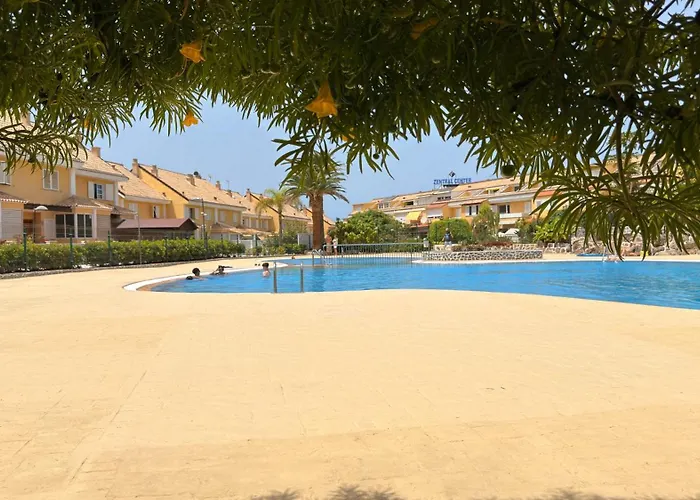 Americas Camison With Pool And Patio 10 By Tenerife365