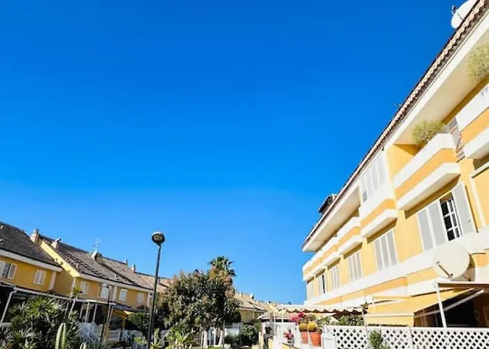 아파트 Americas Camison With Pool And Patio 10 By Tenerife365 *